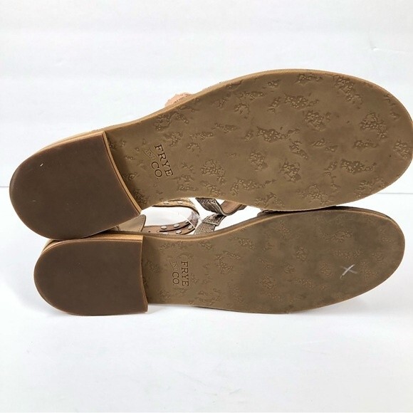 Frye and Co Leather Mixed Strap Stud Evie Sandals Flats 8.5 - Picture 8 of 9